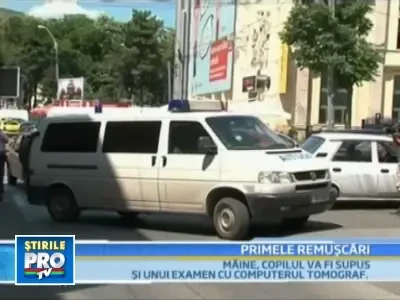 Baiatul care si-a omorat mama cu ciocanul spune ca-si regreta fapta!