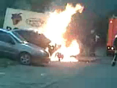 Masina in flacari in statiunea Mamaia!