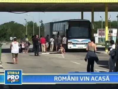"Capsunarii" aduc mai putini bani in tara si se tem pentru locul de munca