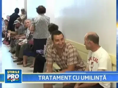 Isi bat joc de meserie! Medici care intarzie si patru ore la serviciu