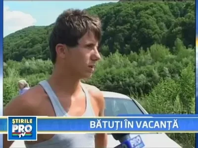 Vacanta de "vis"! 13 turisti, atacati de trei barbati bauti!