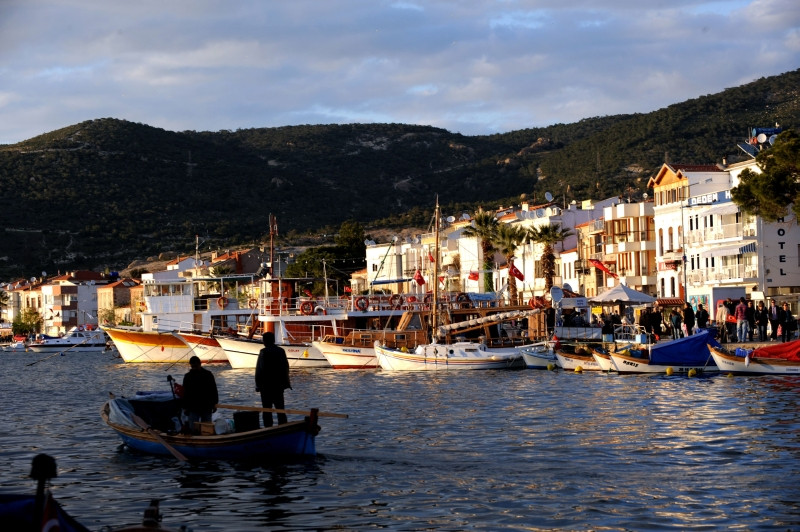 Turcia va elimina vizele pentru romani