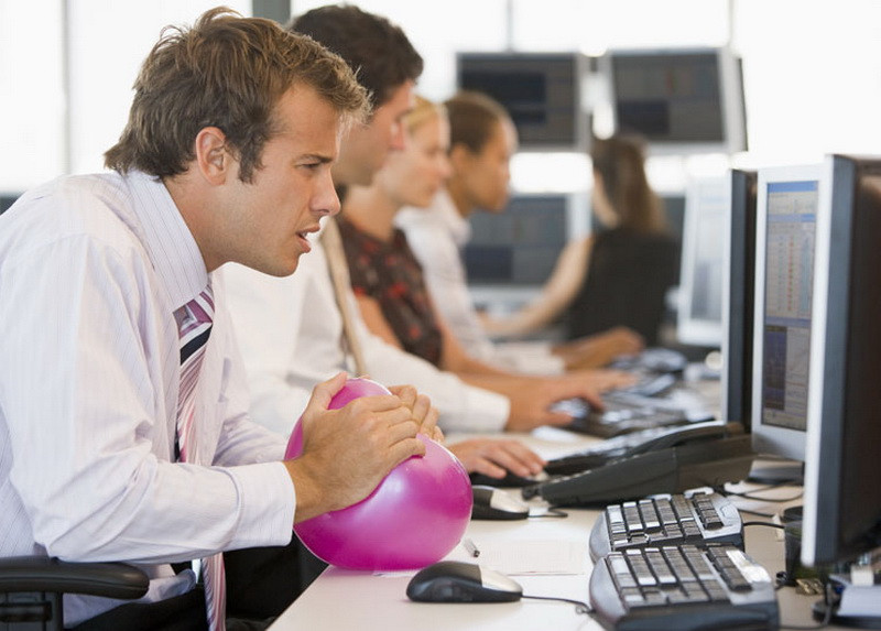 Experiment ratat in Suedia. De ce nu poate fi redusa ziua de lucru, de la 8 la 6 ore