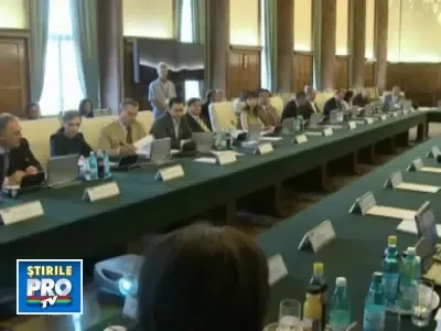 FMI ne cere o reducere de 2 miliarde de euro a cheltuielilor bugetare