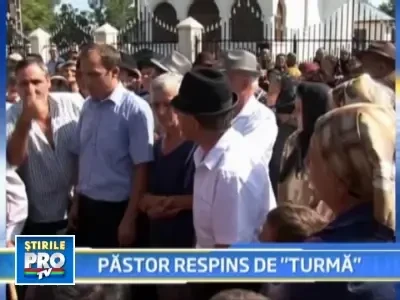 Protest zgomotos, in loc de slujba, la o biserica din Buzau!