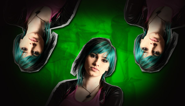 Alice, fericita si relaxata la mare!