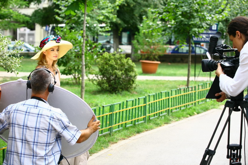 “Jos palaria”, cu romani de succes din afara tarii, la ProTV International