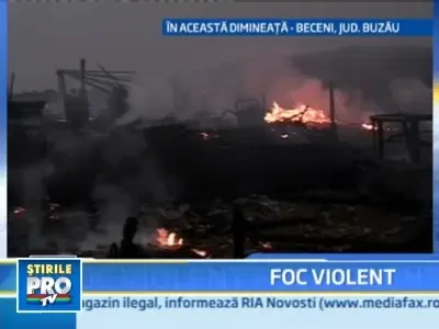 Un incendiu violent a distrus un atelier din Buzau!