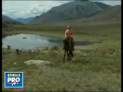 Inoata, calareste si face scufundari! Super-Putin, mai tare ca Chuck Norris