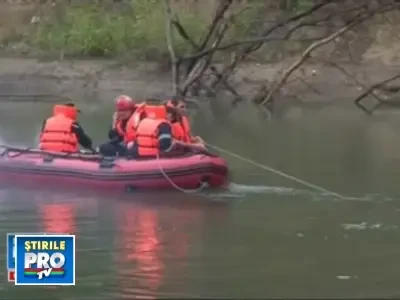 Baiat de 14 ani, inghitit de apele Prutului!