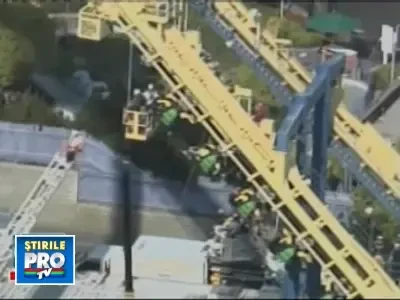 24 de oameni au ramas suspendati intr-un carusel din California!