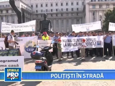 Politistii protestatari: Vrem clona lui Udrea la Interne!