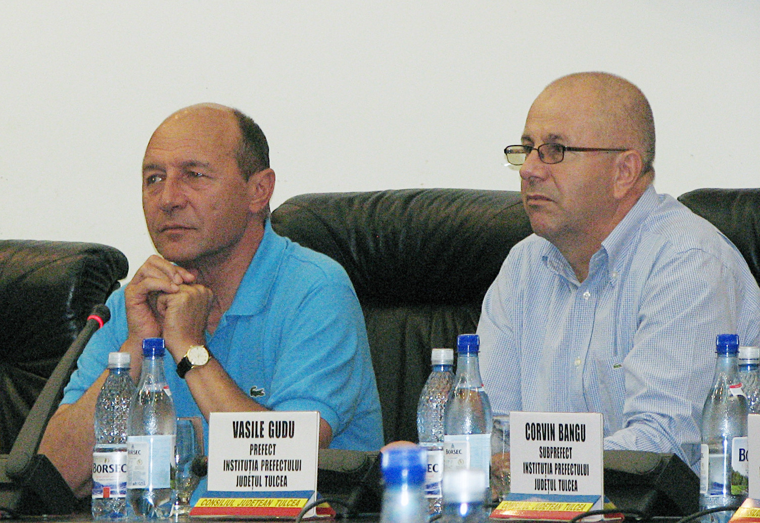 Basescu nu mai tine cu Boc! Solutia "concediu fara plata" nu e buna!