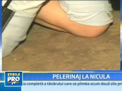 Noapte sfanta pentru mii de credinciosi, veniti tara la Manastirea Nicula