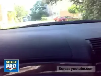 Copil de 12 ani, filmat conducand o masina cu volan pe dreapta? VEZI VIDEO!