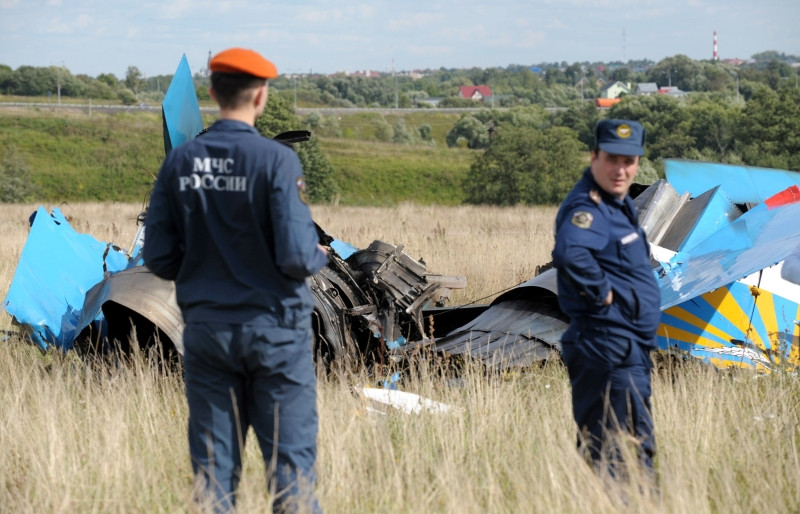 Tragedie aviatica la Moscova! Doua avioane de lupta s-au ciocnit in zbor