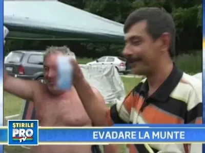 Turistii de la munte au incins gratarele!