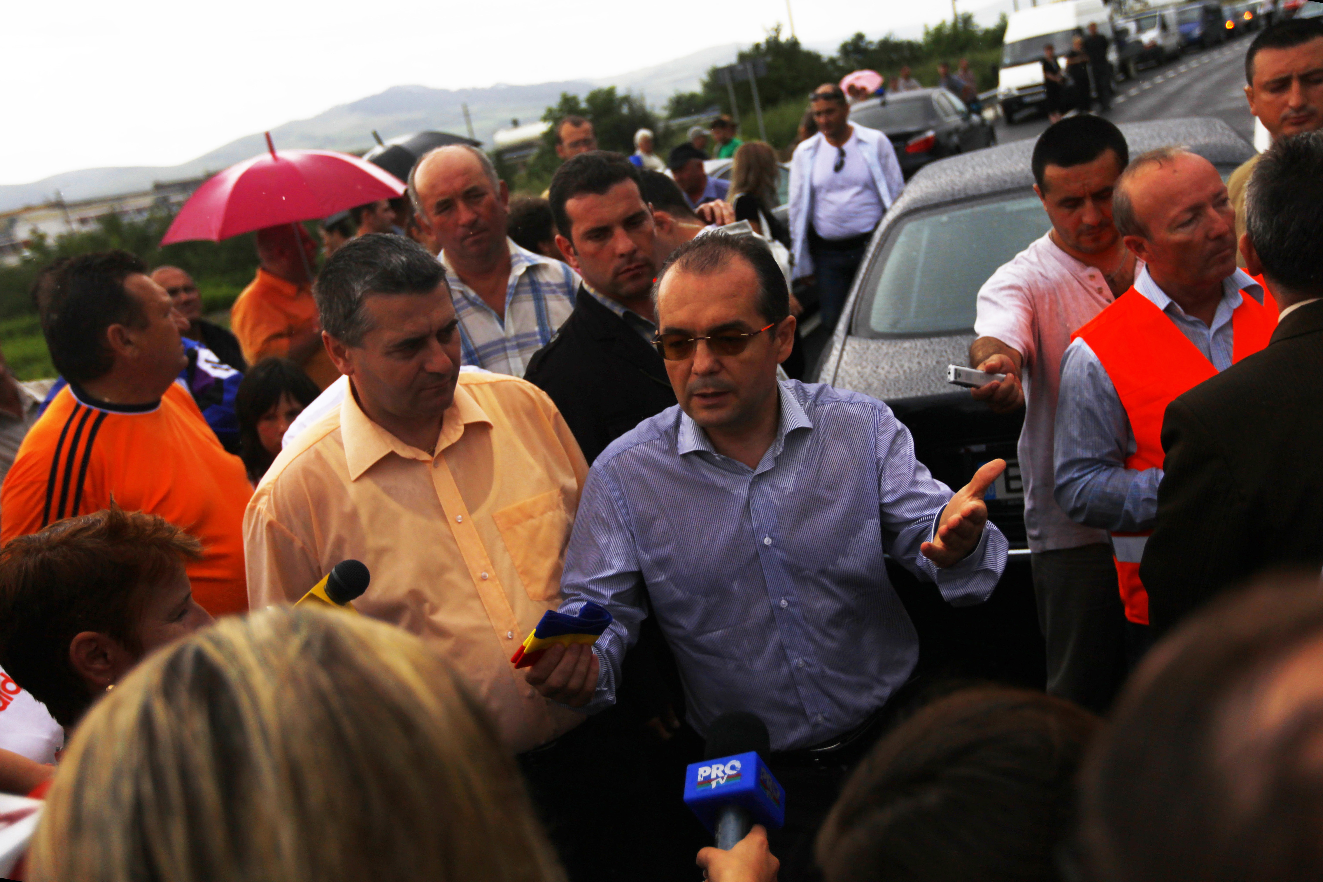 Vineri s-a inaugurat, acum s-a stricat. Centura orasului Gherla, inchisa