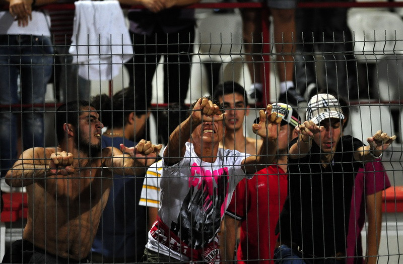 Dinamo vede Europa la televizor! Risca excluderea din competitii pe 5 ani