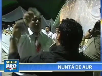 A plouat din nou cu bani si aur! Bercea Mondialu’ a fost nas de cununie