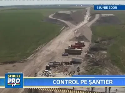 Emil Boc a gasit solutia pentru constructorii de autostrazi: biciul!