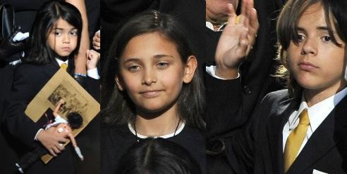 Gata cu lectiile private! Copiii lui Michael Jackson vor merge la scoala