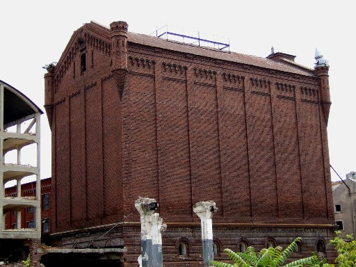 Moara lui Assan, cladire de patrimoniu, a cazut prada hotilor de fier vechi