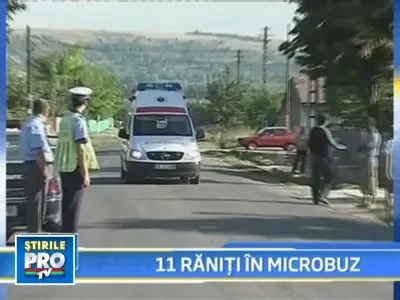 Alt accident de microbuz! 11 persoane au ajuns la spitalul din Galati