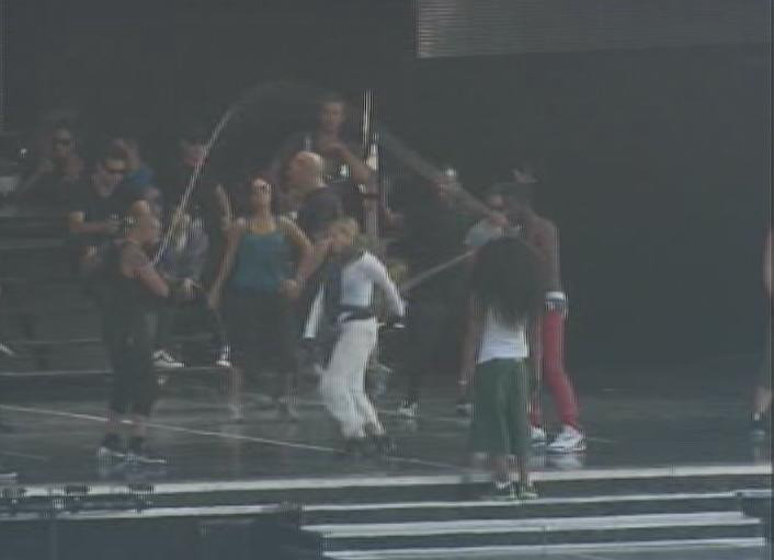 N-au avut nevoie de bilet! Concertul Madonnei, urmarit din balcon