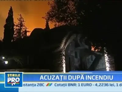 Guvernul din Grecia, aspru criticat in problema incendiilor de vegetatie