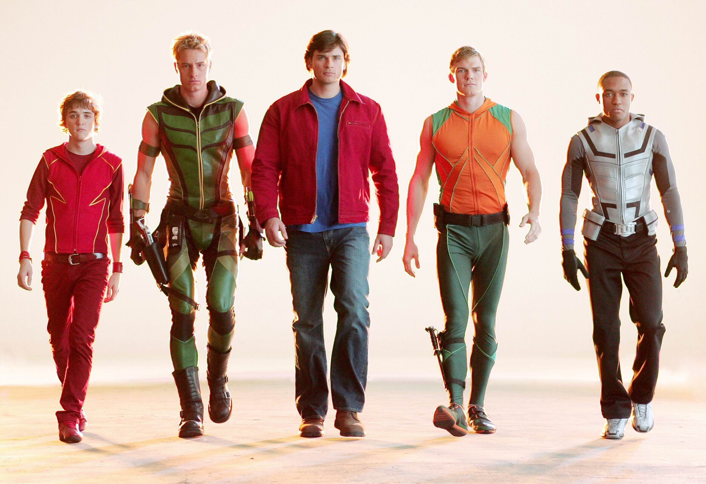 Al saselea sezon din “Smallville” debuteaza, in premiera, la Pro Cinema