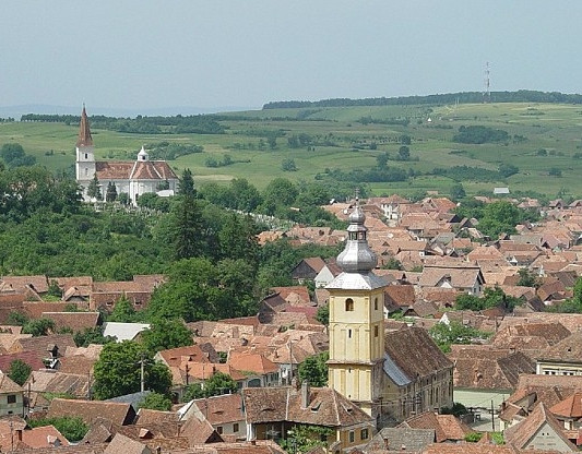 "Acel blestemat, acel splendid Rasinari" al lui Cioran, locul caruia timpul nu i-a omorat traditiile