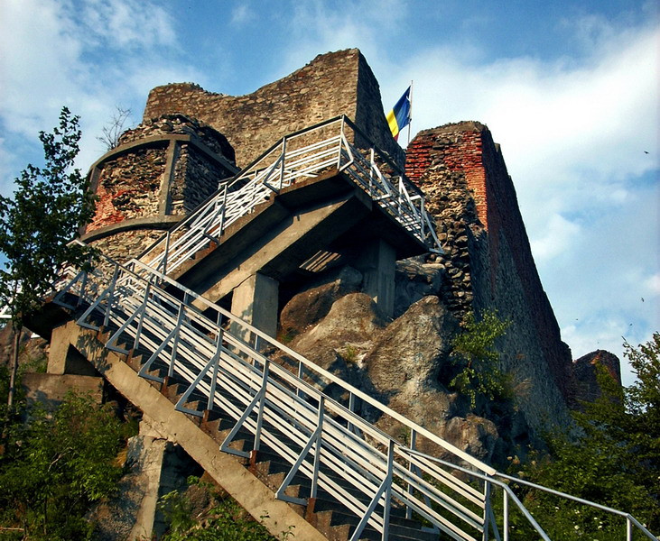 Atracții înfricoșătoare din România, pentru Halloween 2022. Top 7 destinații pentru împătimiții de povești de groază