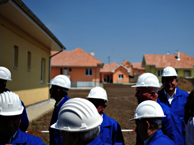 Inca un record pentru Romania! Cel la cautat aur cu unelte stravechi!