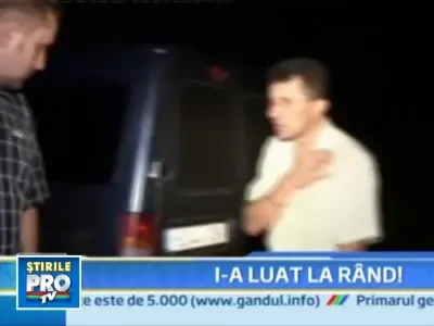 Un sofer beat a ranit opt oameni si a facut praf patru masini, pe DE 70!