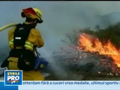 Focuri ucigase in California! Doi pompieri au ars de vii!