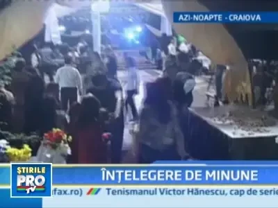 Campanie electorala pe ritmuri de manea! Adrian Minune ii compune lui Meir