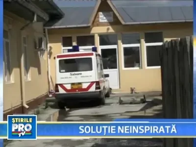 Ambulanta cu numere de caruta! Primaria nu a avut bani de inmatriculare