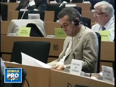 Euro-Gigi "from the block": beau apa si-o scuip la loc!