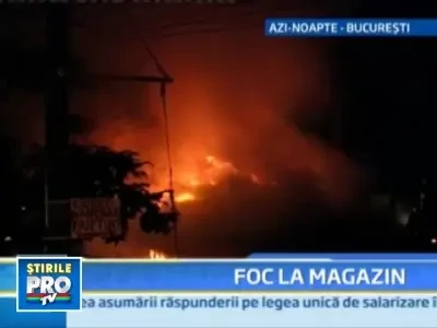 Incendiu in Capitala! Si-a vazut magazinul mistuit de flacari