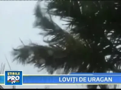 Sute de case distruse in Mexic de uraganul Jimena!