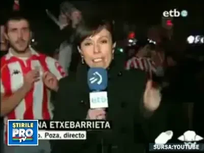 Viata de reporter! Transmisii in direct de... tot rasul! VEZI VIDEO!