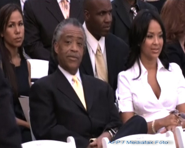 Reverendul Al Sharpton: Michael Jackson a fost cel mai mare artist!