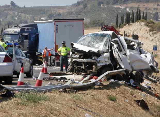 Patru romani au murit intr-un accident produs pe o autostrada din Spania