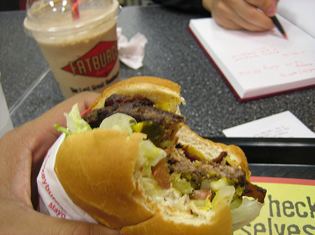 Pilula-minune: poti manca oricat vrei, fara sa te ingrasi vreun pic!