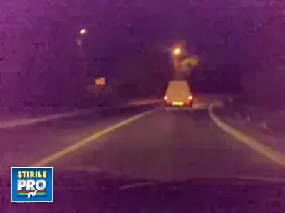 In zig-zag pe sosea, inc-o bere mica as bea! Finalul: in sant!