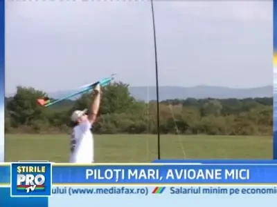 Aeromodelismul e o pasiune care nu cunoaste varste!