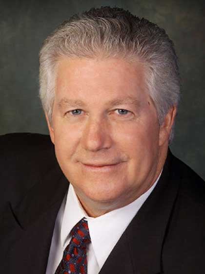 A demisionat dupa ce si-a povestit aventurile sexuale in sedinta de plen