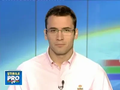 Uniforme, ghiozdane si rechizite, la preturi reduse, la Sala Polivalenta!