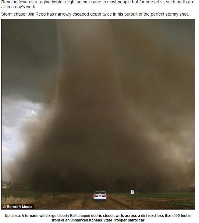 Vanatorul de tornade! IMAGINI INCREDIBILE!